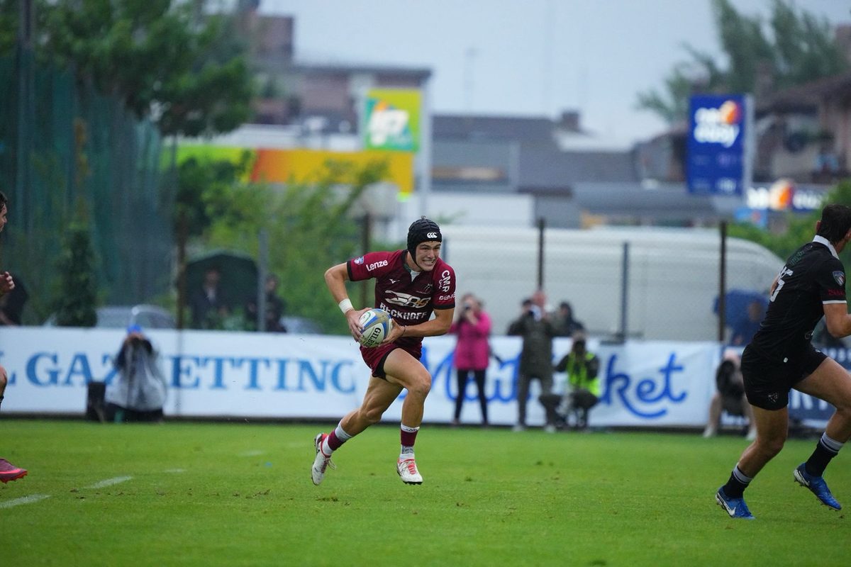 Simone Brisighella in azione con la maglia del Valorugby Emilia